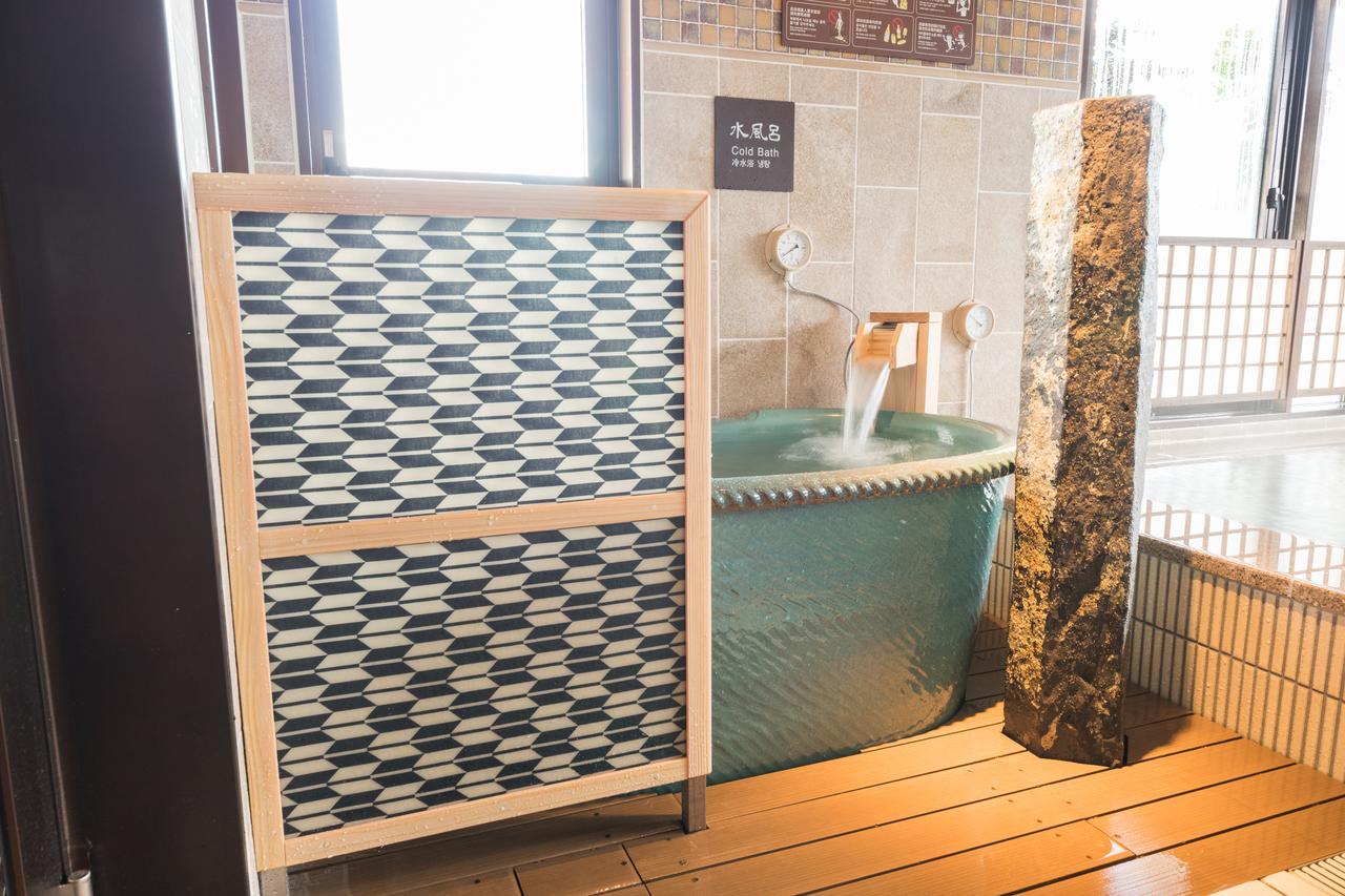 Dormy Inn Matsuyama Natural Hot Spring Bagian luar foto